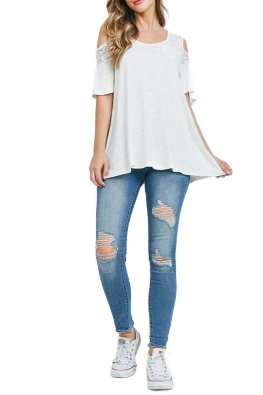 NEW HOPELY women's lace contrast cutout shoulder loose top in white